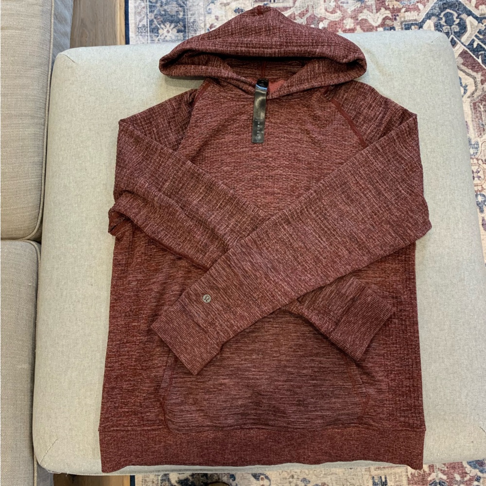 Lululemon - Engineered warmth hoodie sweatshirt